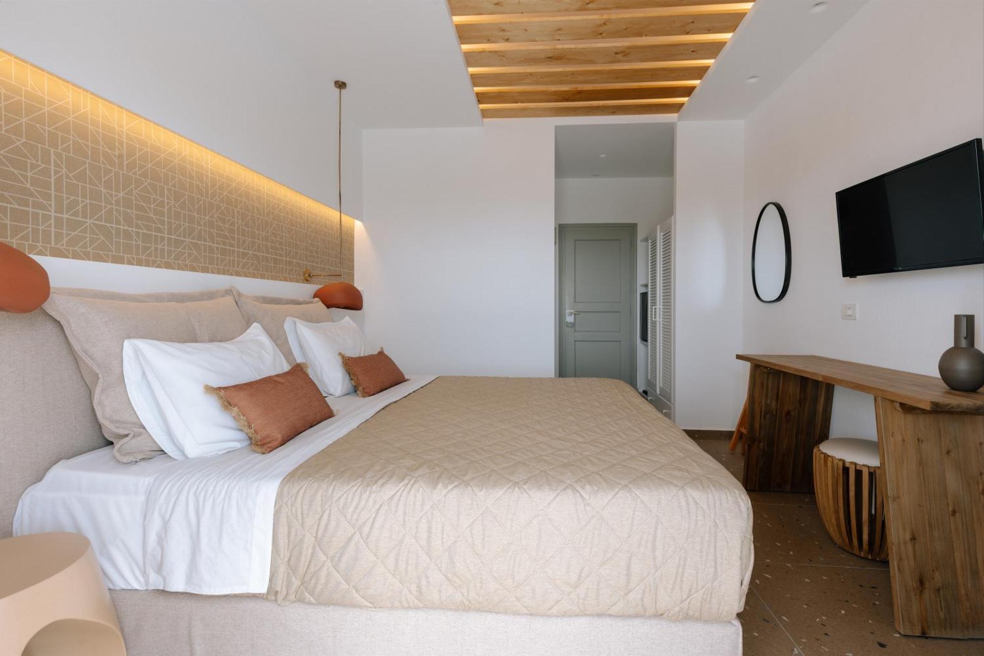 Pnoi Hotel Logaras Eksteriør bilde